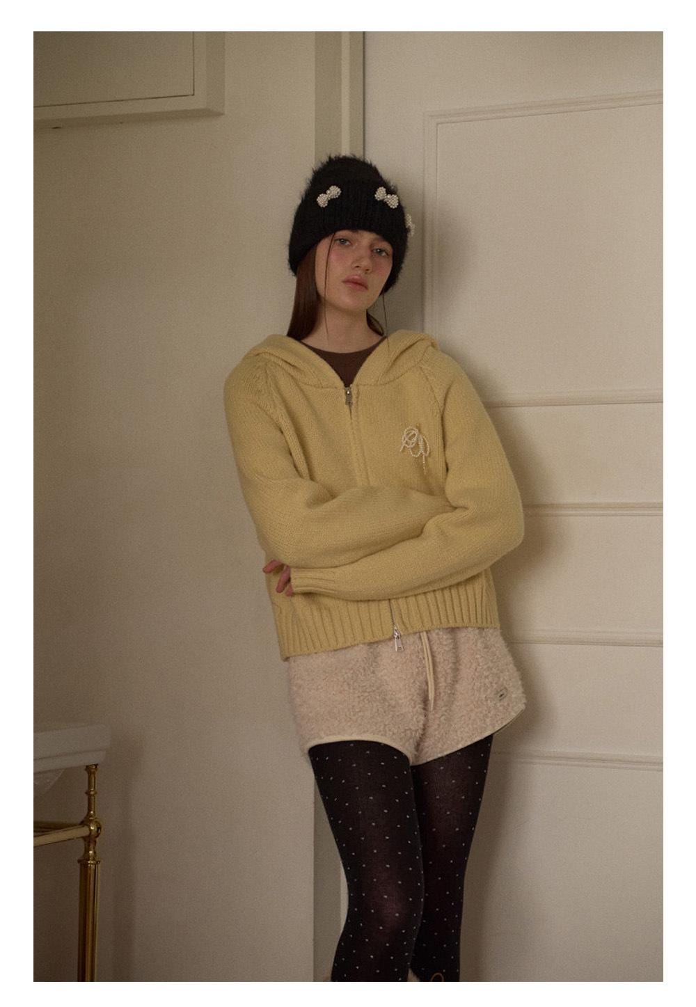 Pearl Ribbon Furry Knit Beanie