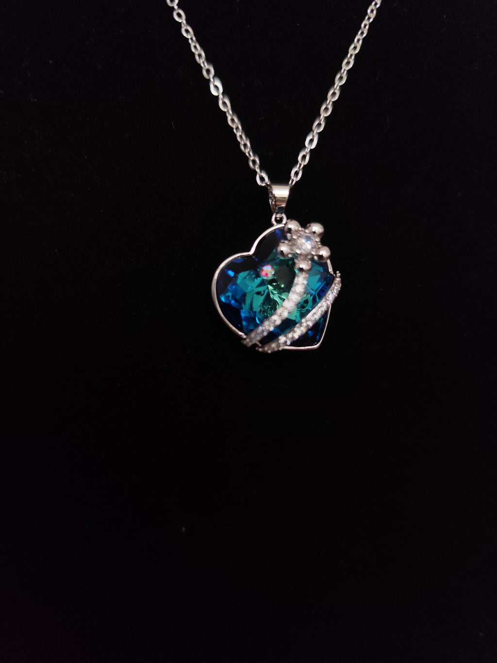 Ocean Heart Flower Crystal Necklace Silver 925 – Romantic Blue Crystal Pendant